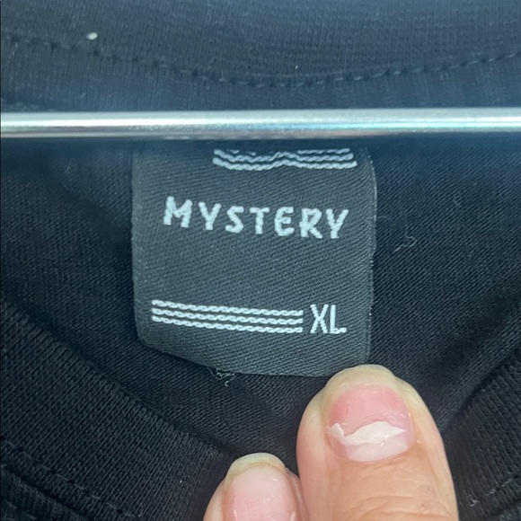 Black Halloween Cat Graphic Tee - Picture 3 of 4